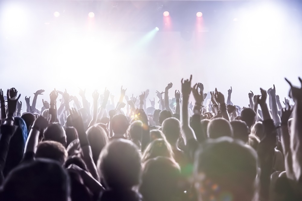 Florence + The Machine wyrusza w trasę koncertową „Everybody Scream” – Kraków na liście!