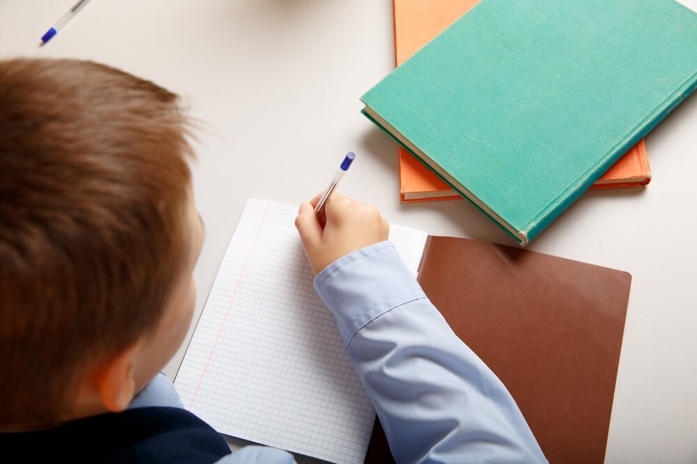 Kraków wprowadza bezpłatne lekcje pływania dla uczniów klas 1–3 – radni stawiają na bezpieczeństwo dzieci!