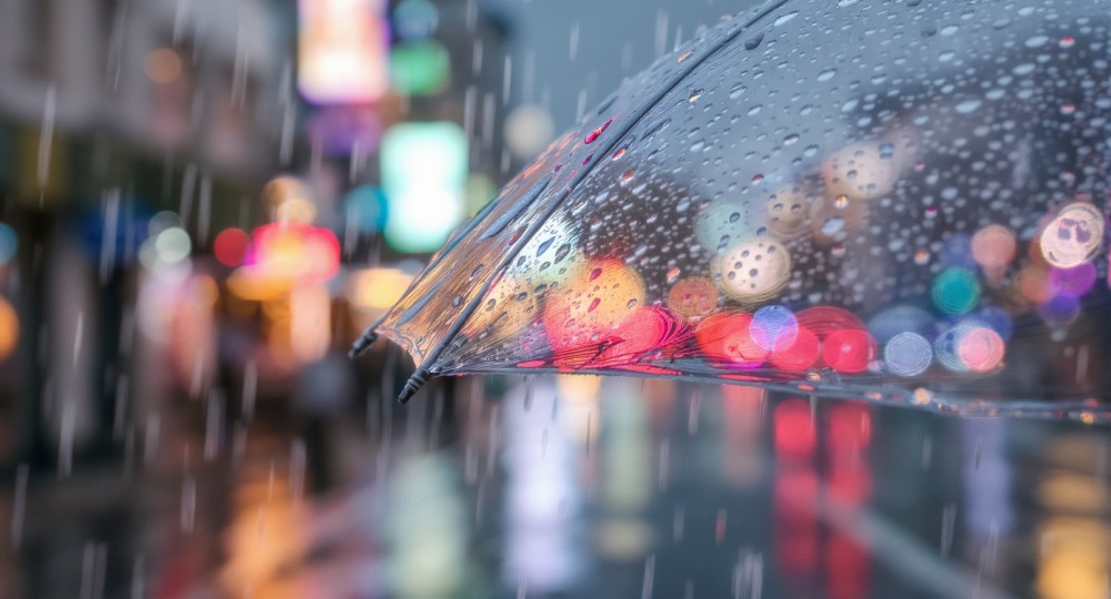 Burze nad Polską: IMGW ostrzega, RCB wydaje alerty dla Małopolski i Śląska