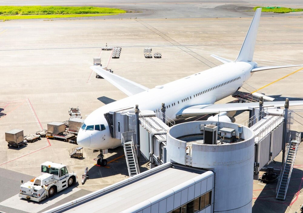 Kraków Airport na krawędzi: Trzymiesięczne zamknięcie w obliczu kryzysu infrastrukturalnego?