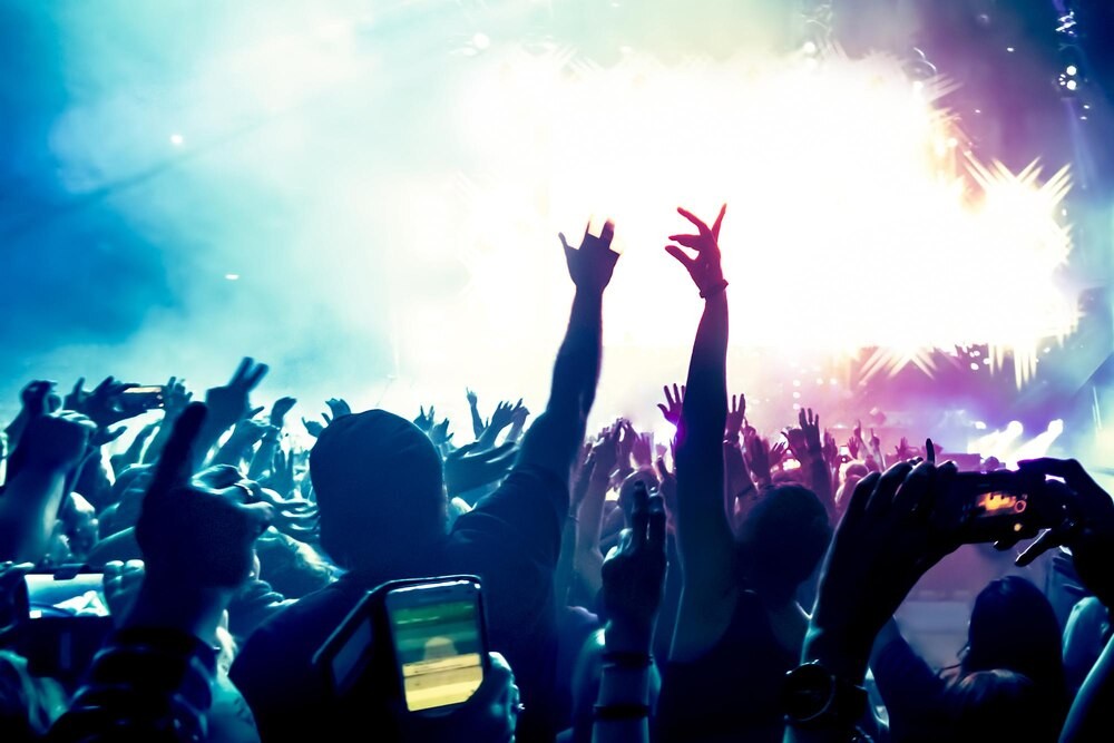 Poranna Rave w TAURON Arenie Kraków – Dołącz do muzycznej uczty!