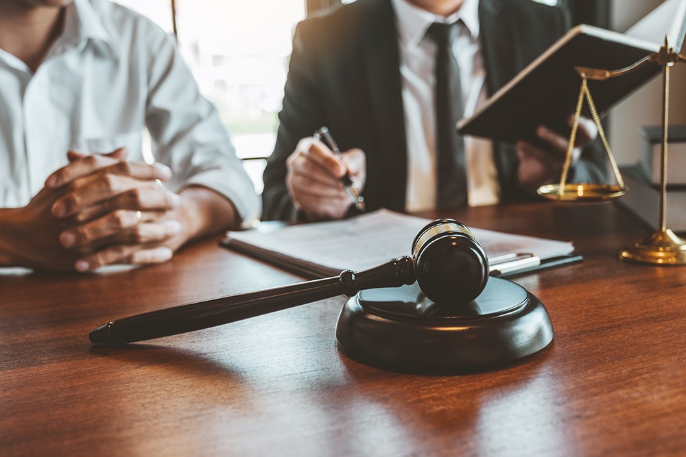 Urzędnicy skazani za nadużycia przy przejęciu nieruchomości w Szerzynach