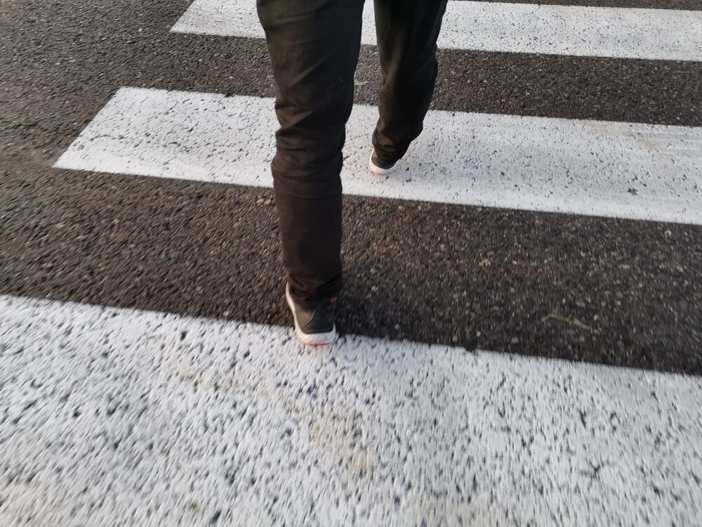 Nowe balustrady na ul. Zadziele: Klucz do bezpieczeństwa pieszych!