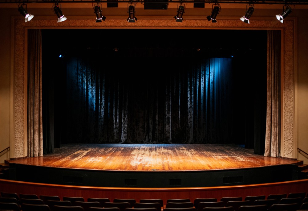 Wesele w Ruchu: Niezapomniany Spektakl Teatru Tańca Terpsychora w Krakowie