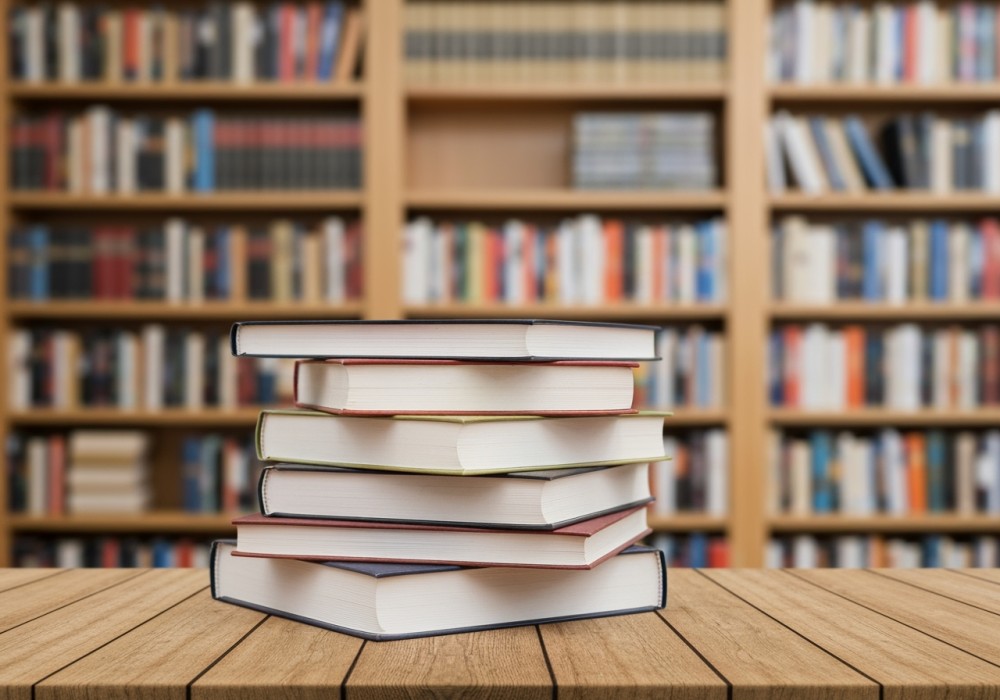 Październik w Krakowskiej Bibliotece: Wydarzenia, Sukcesy i Nowości!