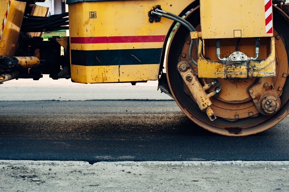 Remont drogi w Raciborsku zakończony – nowa nawierzchnia zwiększy bezpieczeństwo mieszkańców