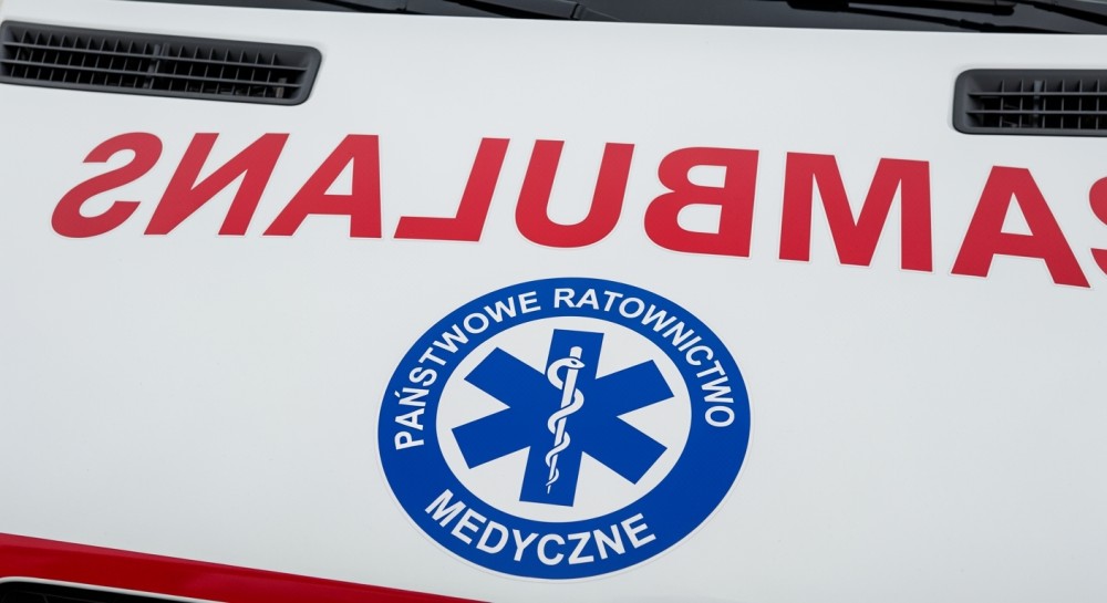 Dzielnicowy w akcji: Zimowe wsparcie dla bezdomnych w Łukowicy