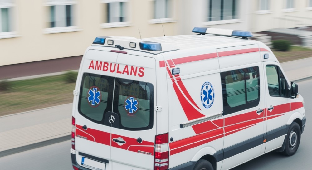 Policjanci w akcji: Bohaterska interwencja ratuje kierowcę